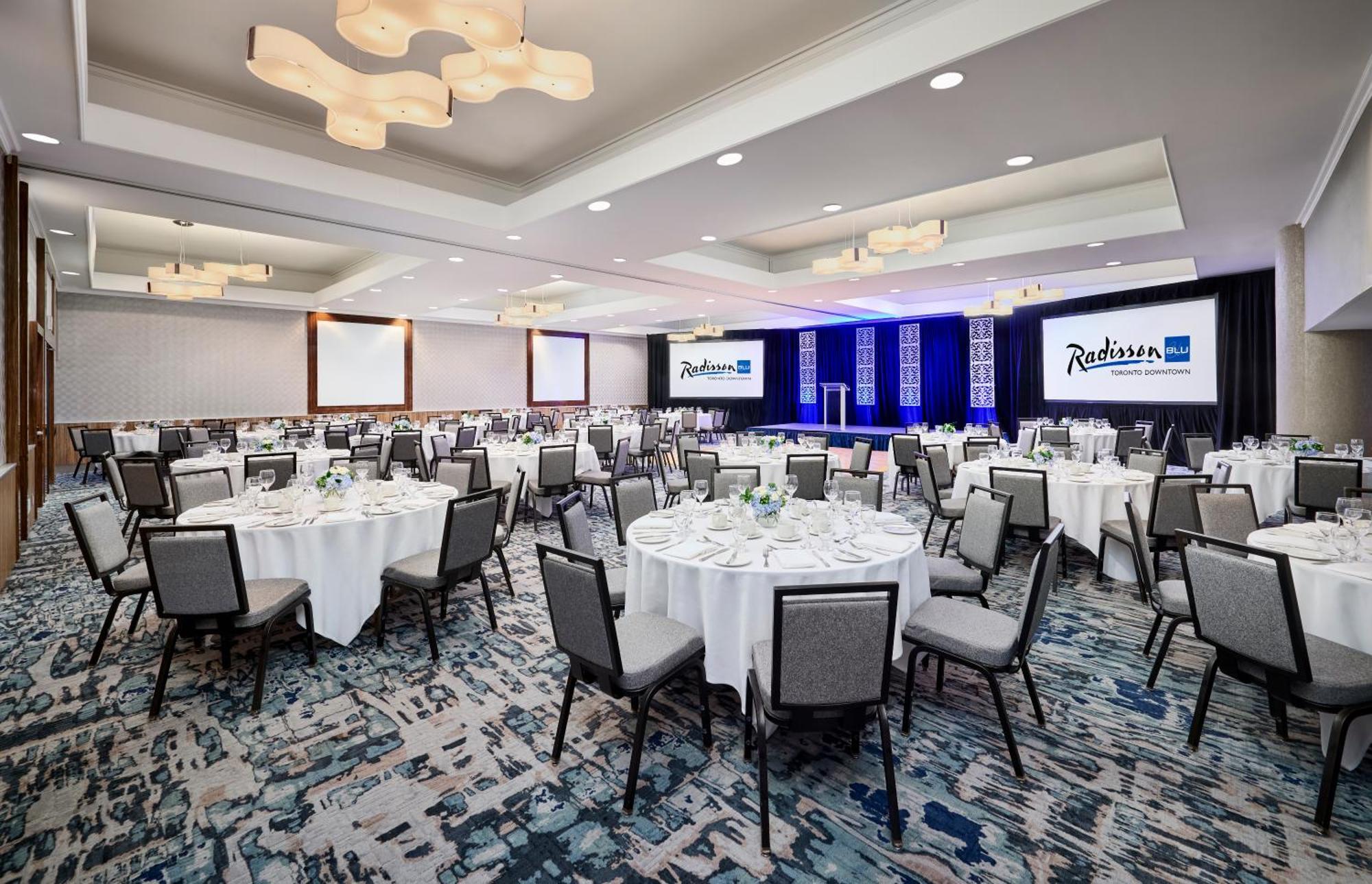 Radisson Blu Toronto Downtown Hotel Luaran gambar